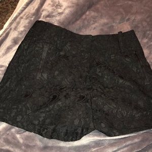 Floral lace shorts